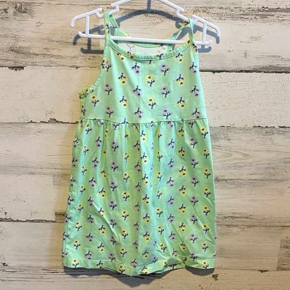 ❤️ PICK 4/$20 Floral Green Sleeveless Dress